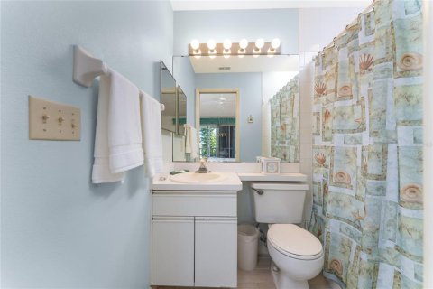 Condo in Englewood, Florida, 2 bedrooms  № 2097712 - photo 15
