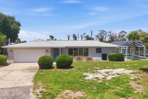 Villa ou maison à vendre à Englewood, Floride: 2 chambres, 151.8 m2 № 2208729 - photo 5