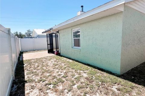 House in Winter Haven, Florida 2 bedrooms, 96.9 sq.m. № 1642915 - photo 20