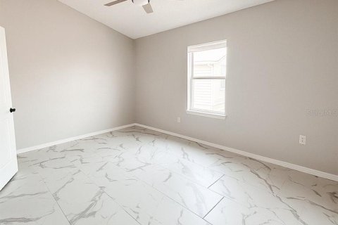 House in Winter Haven, Florida 2 bedrooms, 96.9 sq.m. № 1642915 - photo 12