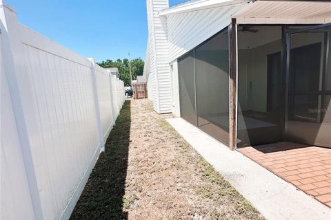 House in Winter Haven, Florida 2 bedrooms, 96.9 sq.m. № 1642915 - photo 17