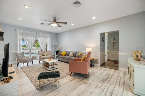 Купить виллу или дом в Сарасота, Флорида 10 комнат, 281.03м2, № 1912599 - фото 10