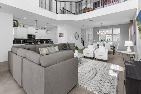 Casa en venta en Davenport, Florida, 5 dormitorios, 280.01 m2 № 1780541 - foto 5