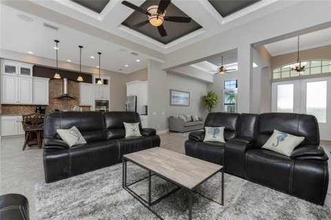 Villa ou maison à vendre à Punta Gorda, Floride: 4 chambres, 238.48 m2 № 2097878 - photo 15