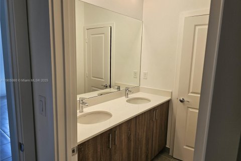 Casa en alquiler en Ave Maria, Florida, 3 dormitorios, 160.35 m2 № 2012258 - foto 12