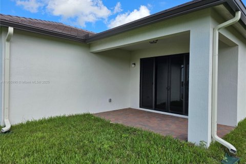 Casa en alquiler en Ave Maria, Florida, 3 dormitorios, 160.35 m2 № 2012258 - foto 17