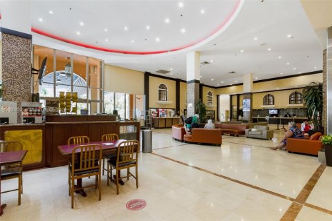 Condo in Sunny Isles Beach, Florida  № 1859698 - photo 19