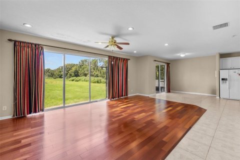 Villa ou maison à vendre à Brandon, Floride: 4 chambres, 378.76 m2 № 1880613 - photo 11