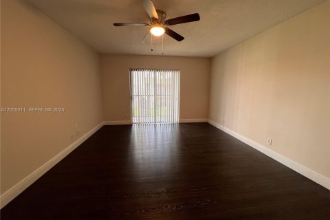 Adosado en alquiler en Davie, Florida, 2 dormitorios, 128.21 m2 № 2168380 - foto 4