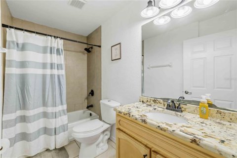 House in North Port, Florida 3 bedrooms, 141.49 sq.m. № 2237065 - photo 30