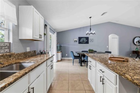 House in North Port, Florida 3 bedrooms, 141.49 sq.m. № 2237065 - photo 14