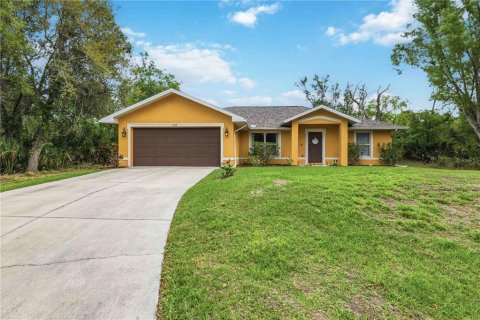 House in North Port, Florida 3 bedrooms, 141.49 sq.m. № 2237065