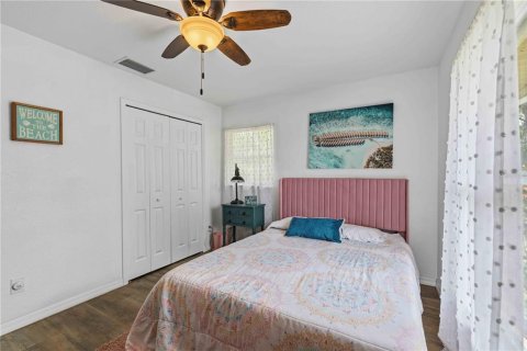 House in North Port, Florida 3 bedrooms, 141.49 sq.m. № 2237065 - photo 28