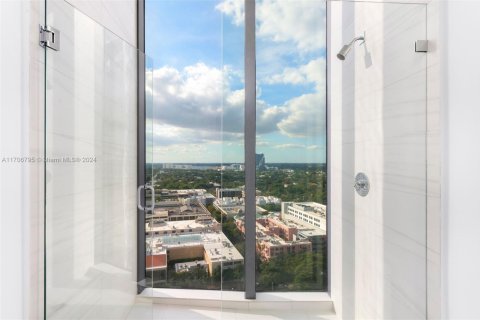 Copropriété à vendre à Miami, Floride: 4 chambres, 312.62 m2 № 1934960 - photo 23