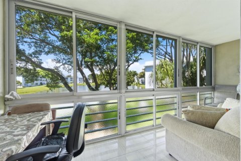 Copropriété à vendre à West Palm Beach, Floride: 2 chambres, 98.66 m2 № 2175904 - photo 20