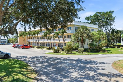 Copropriété à vendre à West Palm Beach, Floride: 2 chambres, 98.66 m2 № 2175904 - photo 25