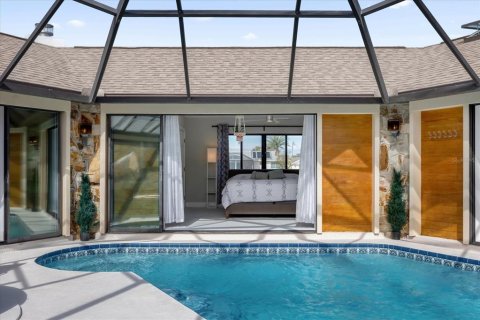 House in Palm Coast, Florida 3 bedrooms, 206.8 sq.m. № 1734700 - photo 11