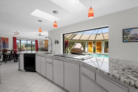 House in Palm Coast, Florida 3 bedrooms, 206.8 sq.m. № 1734700 - photo 16