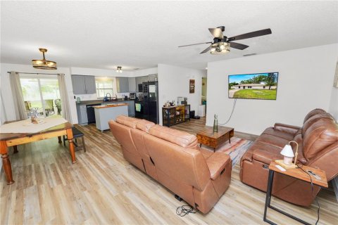 Casa en venta en Lakeland, Florida, 3 dormitorios, 137.03 m2 № 1608998 - foto 7