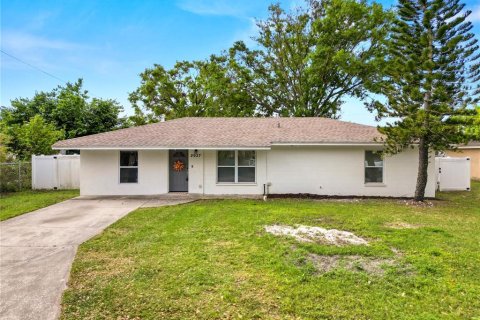 Casa en venta en Lakeland, Florida, 3 dormitorios, 137.03 m2 № 1608998 - foto 1