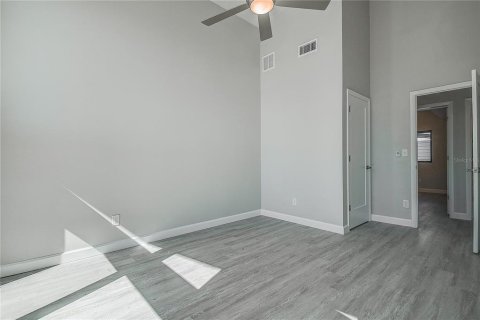 House in Pinellas Park, Florida 2 bedrooms, 91.97 sq.m. № 1626883 - photo 25