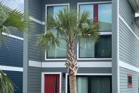 House in Pinellas Park, Florida 2 bedrooms, 91.97 sq.m. № 1626883 - photo 1