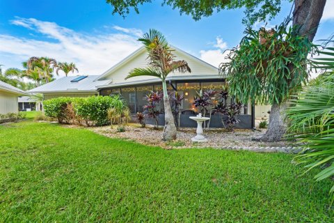 Villa ou maison à vendre à Hobe Sound, Floride: 2 chambres, 132.85 m2 № 2153930 - photo 24