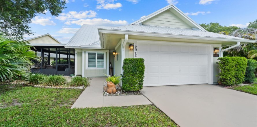 Villa ou maison à Hobe Sound, Floride 2 chambres, 132.85 m2 № 2153930