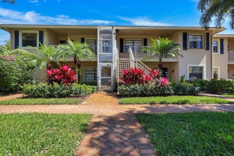 Condo in Boynton Beach, Florida, 2 bedrooms № 2248383