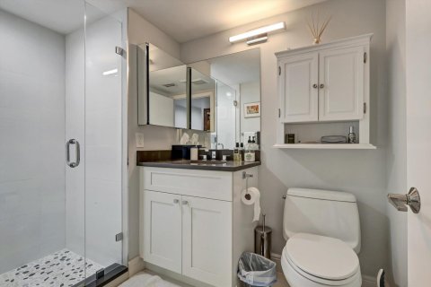 Condo in Boynton Beach, Florida, 2 bedrooms № 2248383 - photo 21