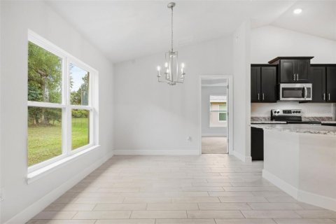 Casa en venta en Silver Springs Shores, Florida, 4 dormitorios, 163.32 m2 № 2386352 - foto 10