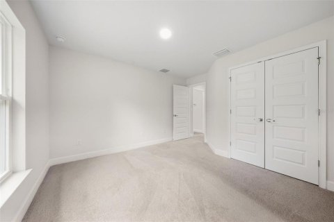 Casa en venta en Silver Springs Shores, Florida, 4 dormitorios, 163.32 m2 № 2386352 - foto 29