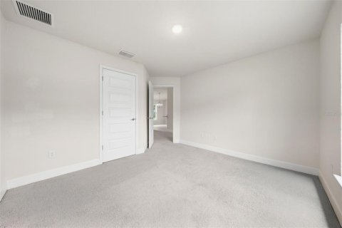 Casa en venta en Silver Springs Shores, Florida, 4 dormitorios, 163.32 m2 № 2386352 - foto 25