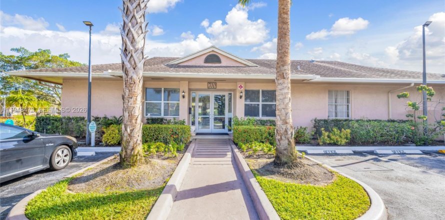 Condo in Deerfield Beach, Florida, 2 bedrooms  № 2004415