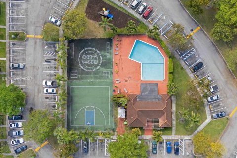 Touwnhouse à vendre à Sunrise, Floride: 3 chambres, 140.47 m2 № 2017534 - photo 27