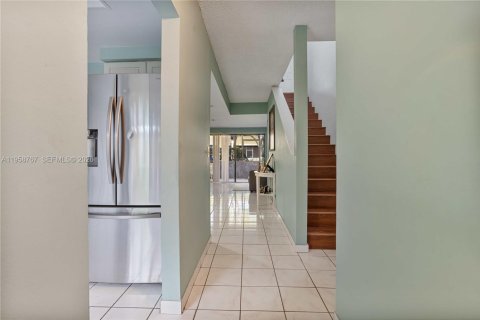 Touwnhouse à vendre à Sunrise, Floride: 3 chambres, 140.47 m2 № 2017534 - photo 8