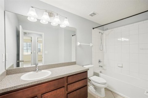 House in Riverview, Florida 4 bedrooms, 229.1 sq.m. № 1587271 - photo 25