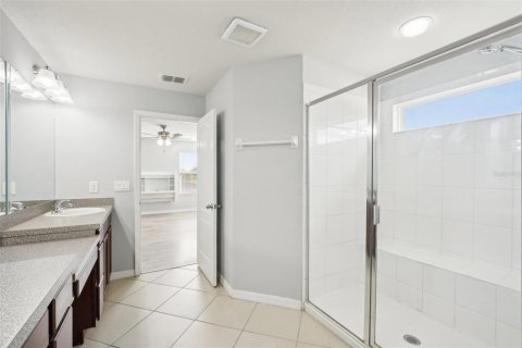 House in Riverview, Florida 4 bedrooms, 229.1 sq.m. № 1587271 - photo 26