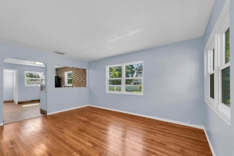 Casa en venta en Saint Petersburg, Florida, 2 dormitorios, 83.43 m2 № 1909041 - foto 3