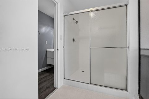 Touwnhouse à louer à Plantation, Floride: 4 chambres, 201.6 m2 № 2084862 - photo 24