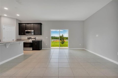 House in Mascotte, Florida 4 bedrooms, 185.9 sq.m. № 1839891 - photo 13