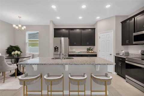 House in Mascotte, Florida 4 bedrooms, 185.9 sq.m. № 1839891 - photo 6
