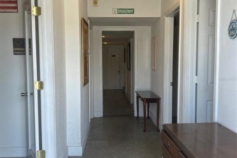 Снять в аренду коммерческую недвижимость в Санфорд, Флорида 100.33м2, № 1750560 - фото 2