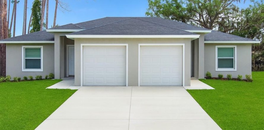 Propiedad comercial en Port Charlotte, Florida 4 dormitorios, 193.79 m2 № 1910917