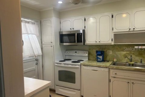 Condo in Sarasota, Florida, 3 bedrooms  № 1638093 - photo 12