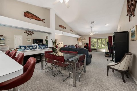 House in Weeki Wachee, Florida 2 bedrooms, 130.25 sq.m. № 1544847 - photo 5