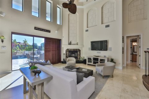 Villa ou maison à vendre à Apollo Beach, Floride: 5 chambres, 401.43 m2 № 1528266 - photo 28