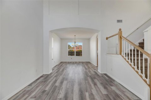 House in Tampa, Florida 4 bedrooms, 252.42 sq.m. № 1512657 - photo 6