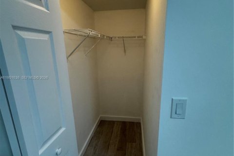 Condo in Homestead, Florida, 2 bedrooms № 2006295 - photo 13