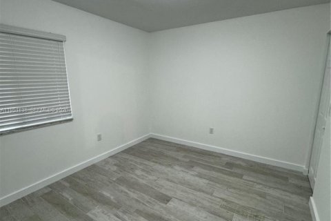 Condo in Homestead, Florida, 2 bedrooms № 2006295 - photo 11